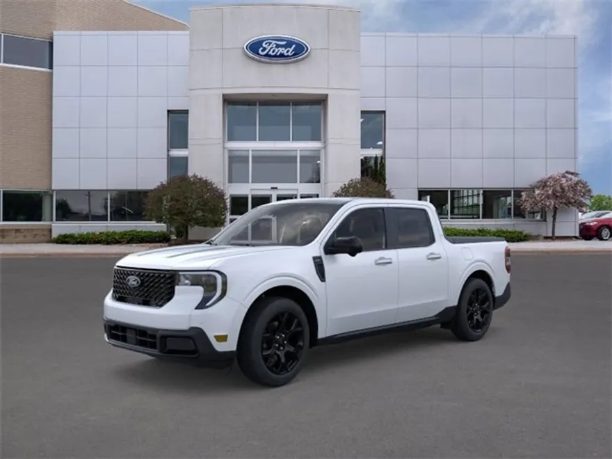 2025 Ford Maverick Lariat photo 1