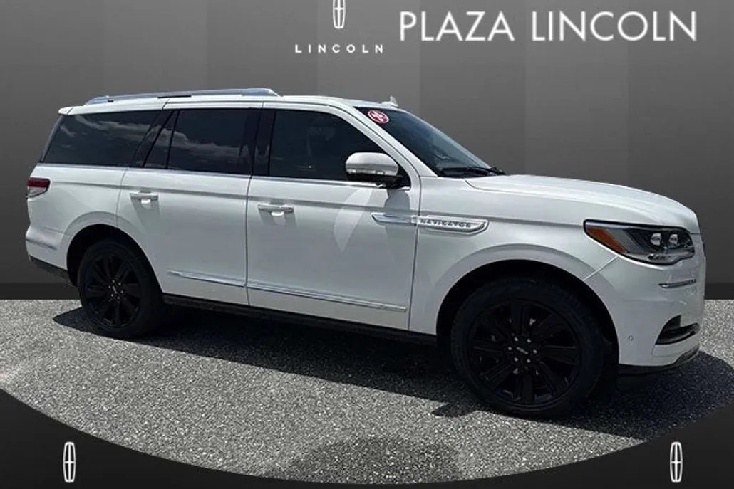 2024 Lincoln Navigator Reserve photo 1
