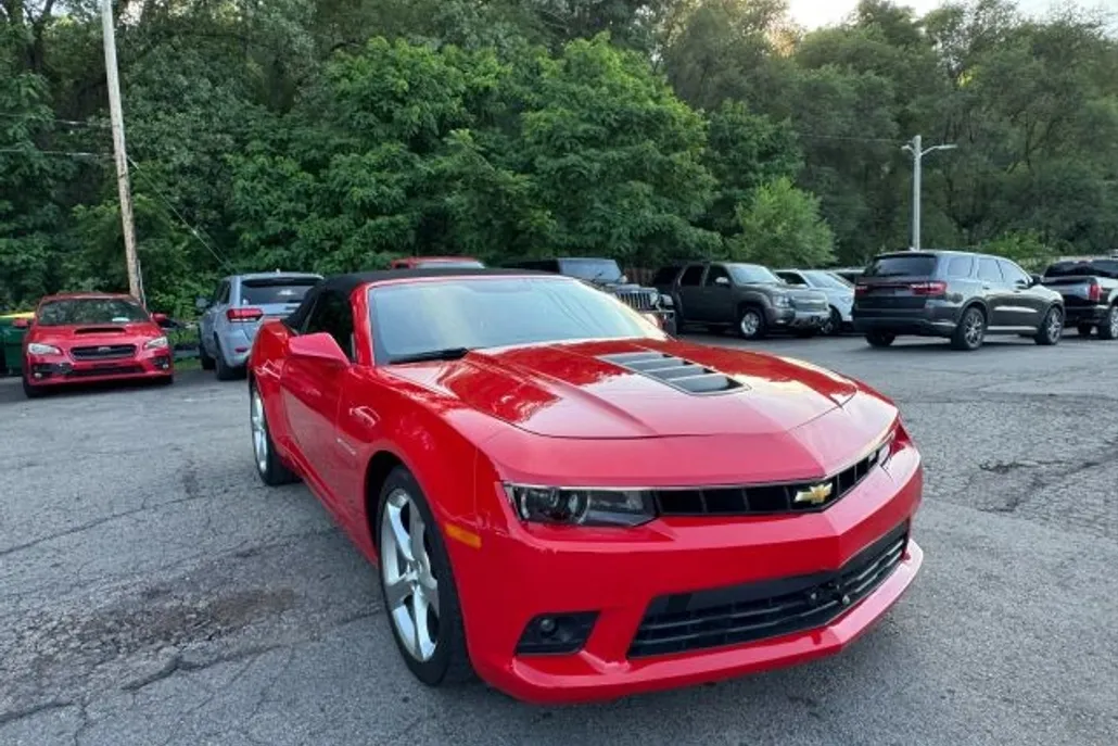 2015 Chevrolet Camaro SS photo 1