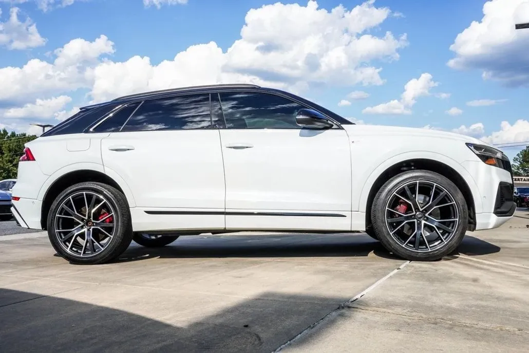2020 Audi Q8 Premium Plus 55 photo 1