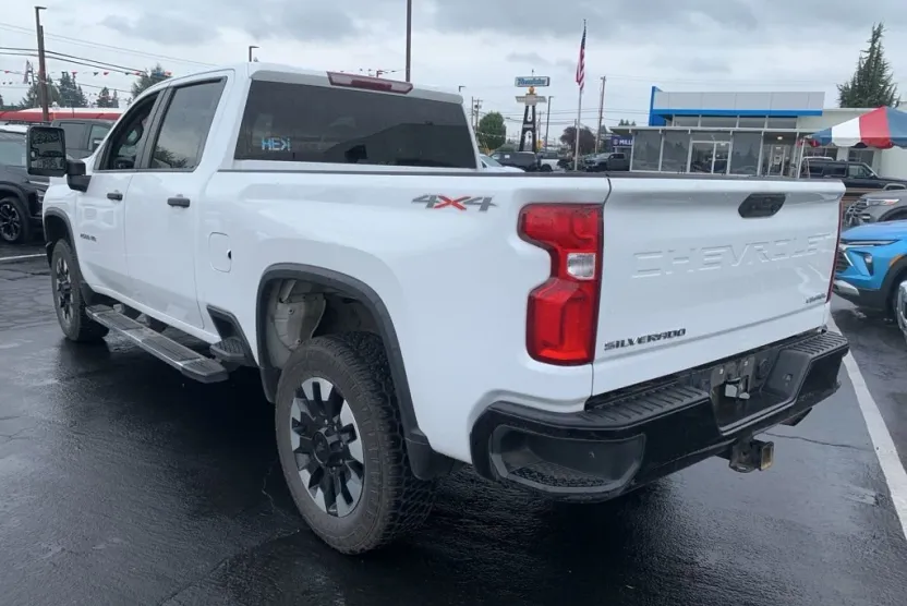 2020 Chevrolet Silverado 2500HD Custom photo 1