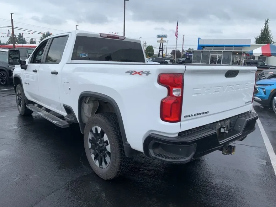 2020 Chevrolet Silverado 2500HD Custom photo 1