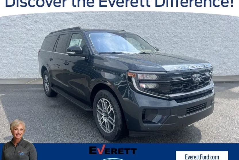 2025 Ford Expedition MAX photo 1