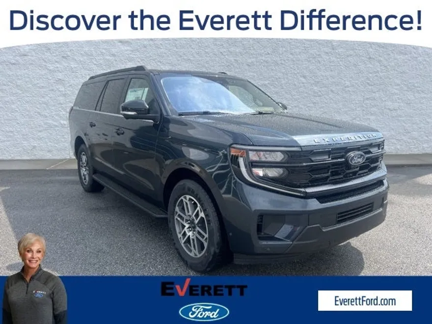 2025 Ford Expedition MAX photo 1