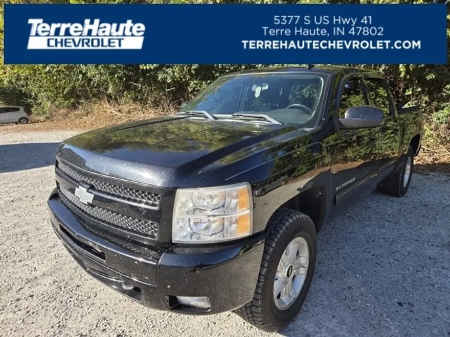 2011 Chevrolet Silverado 1500 LT photo 1