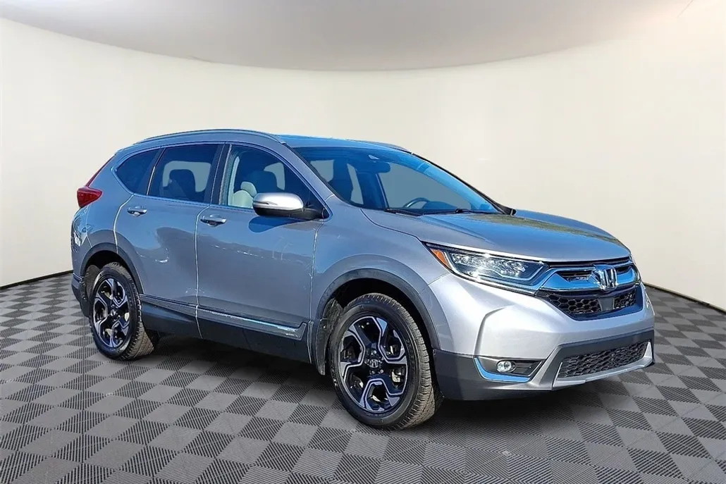 2019 Honda CR-V Touring photo 1