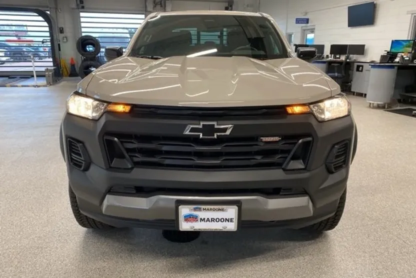 2026 Chevrolet Colorado Trail Boss photo 1