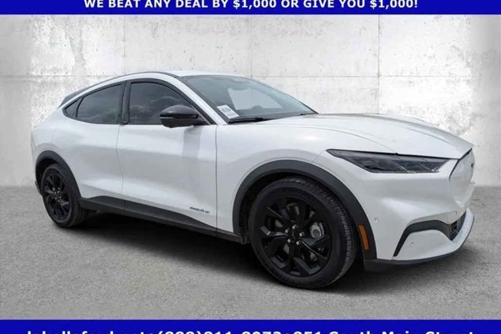 2024 Ford Mustang Mach-E Select photo 1