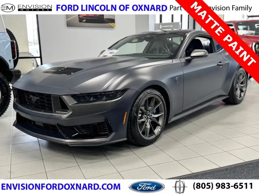 2025 Ford Mustang Dark Horse photo 1