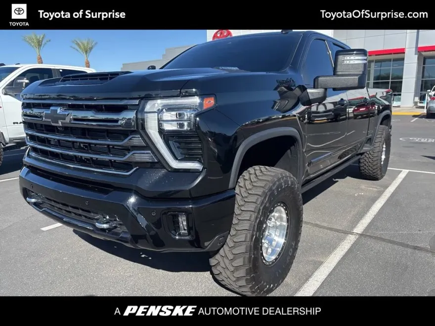 2024 Chevrolet Silverado 3500HD High Country photo 1