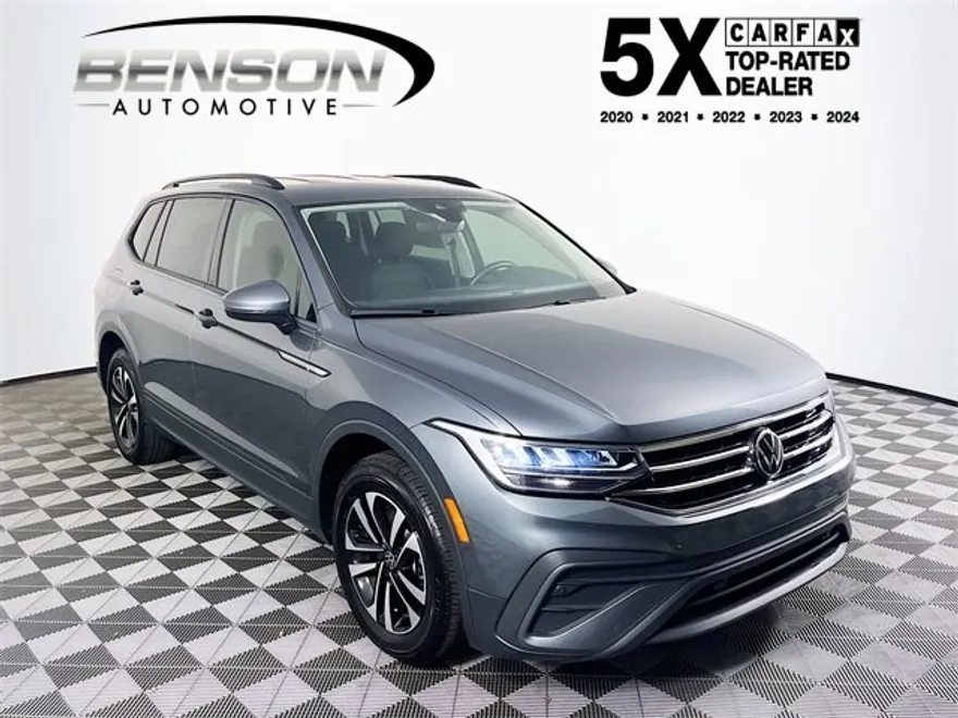 2024 Volkswagen Tiguan S photo 1