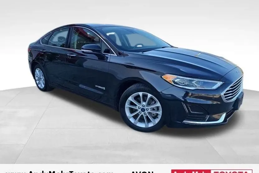 2019 Ford Fusion Hybrid SEL photo 1