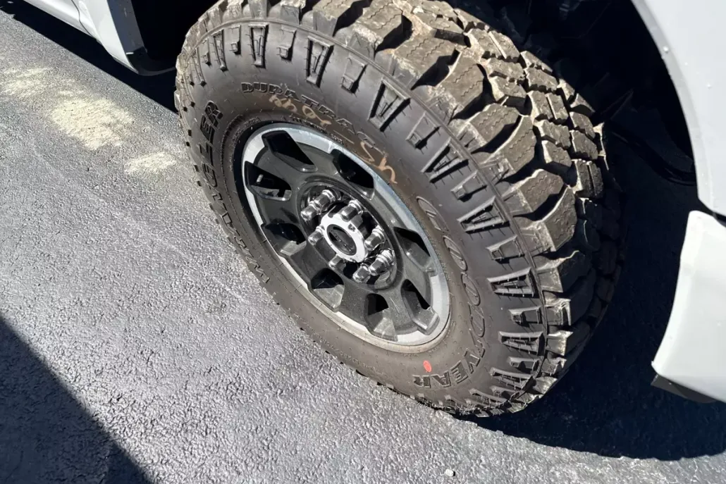2026 Ford F-250 Platinum photo 1