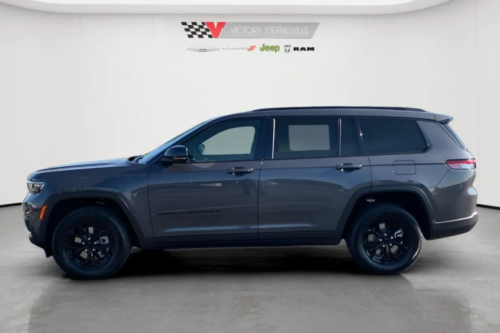 2025 Jeep Grand Cherokee Altitude X photo 1