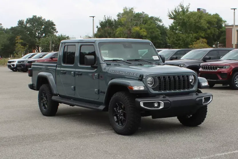 2025 Jeep Gladiator Sport photo 1