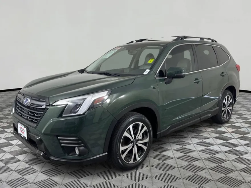 2022 Subaru Forester Limited photo 1