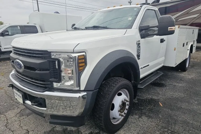 2019 Ford F-550 XL photo 1