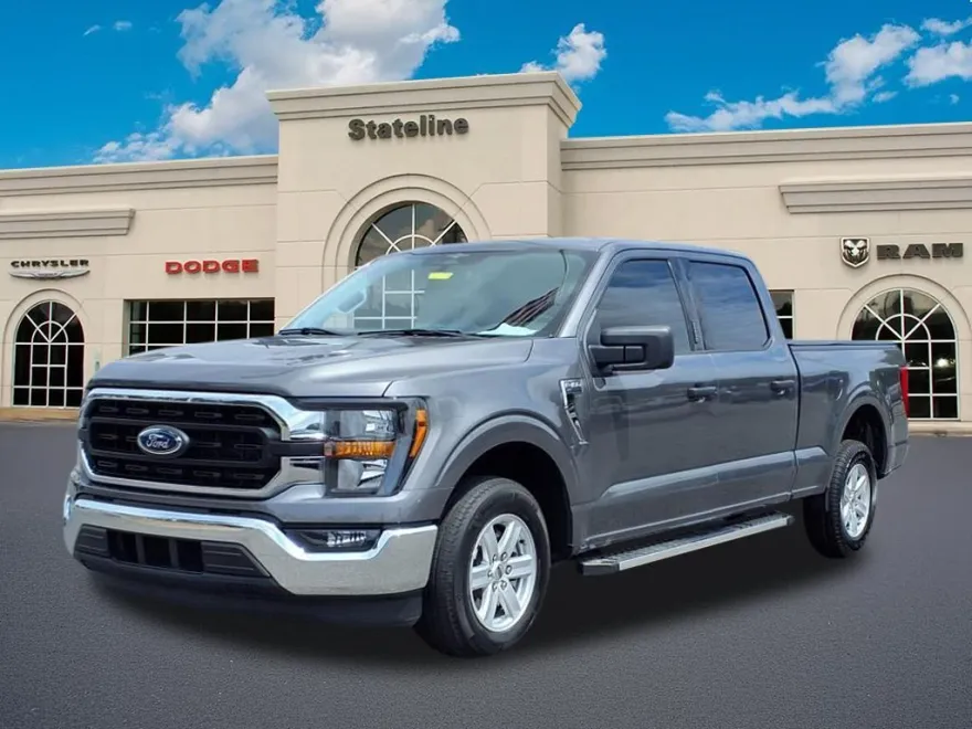 2023 Ford F-150 XLT photo 1