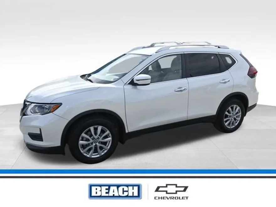 2019 Nissan Rogue SV photo 1
