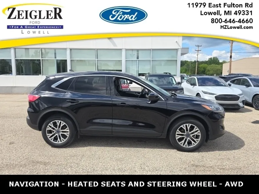 2022 Ford Escape SEL photo 1