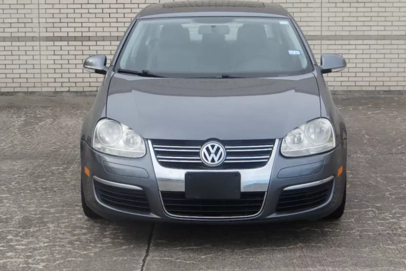 2009 Volkswagen Jetta SE photo 1