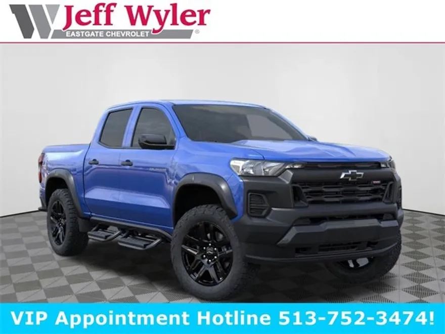 2025 Chevrolet Colorado Trail Boss photo 1