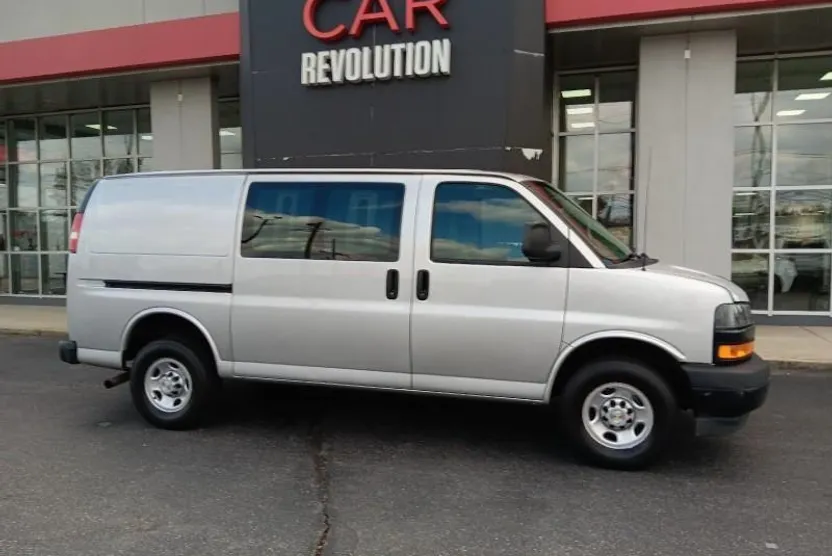 2020 Chevrolet Express Cargo Van photo 1