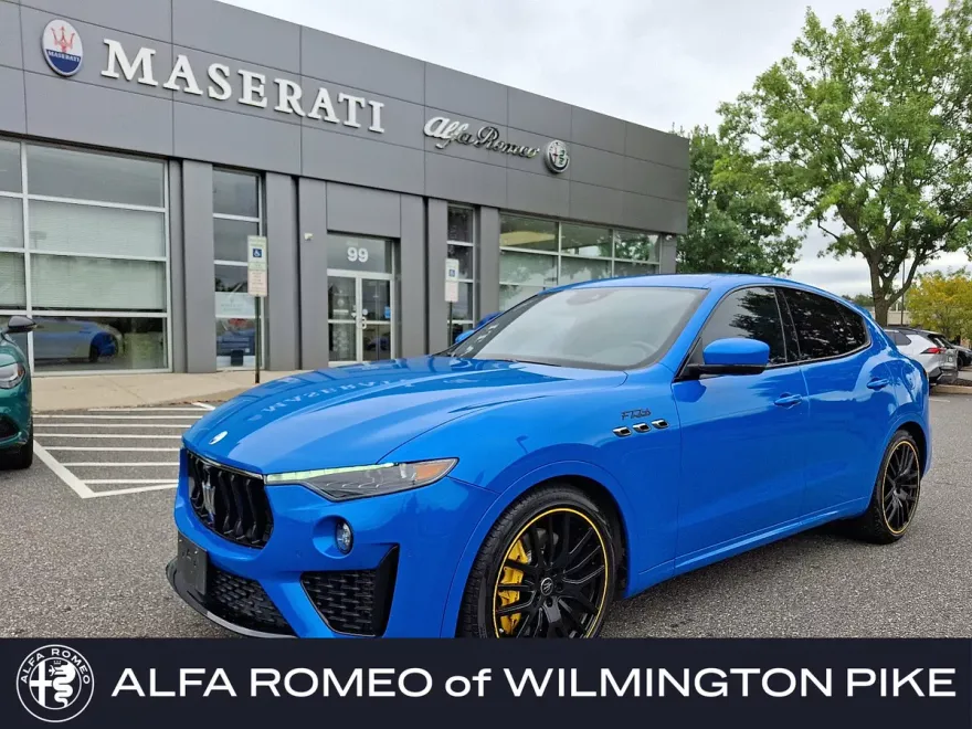 2022 Maserati Levante photo 1
