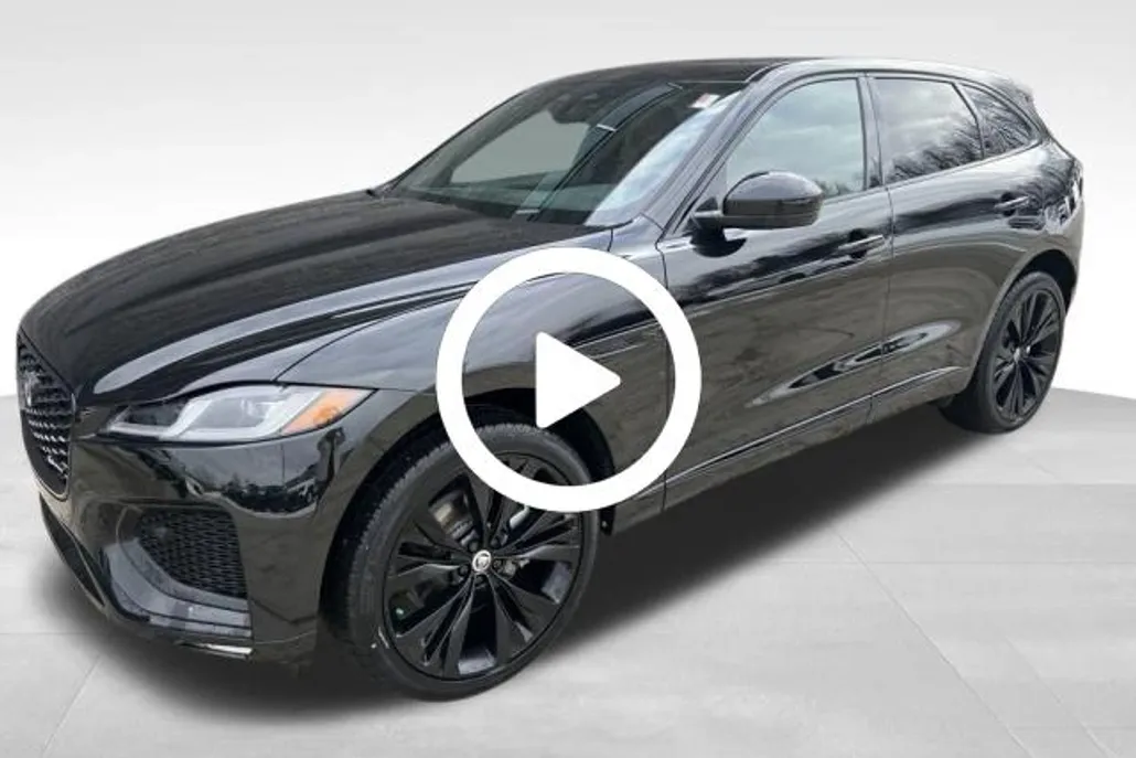 2025 Jaguar F-PACE P250 R-Dynamic S photo 1