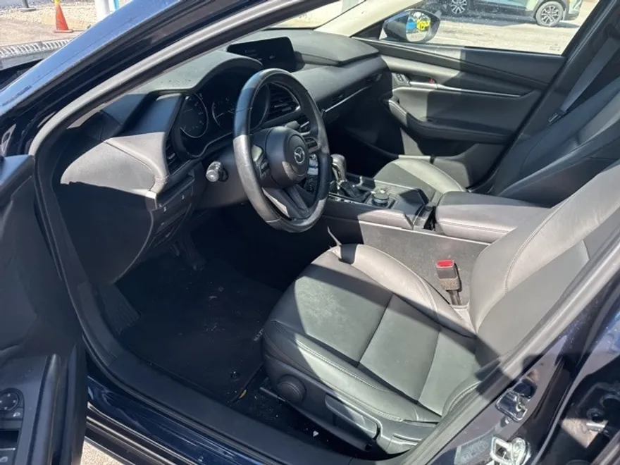 2023 Mazda Mazda3 2.5 Select photo 1