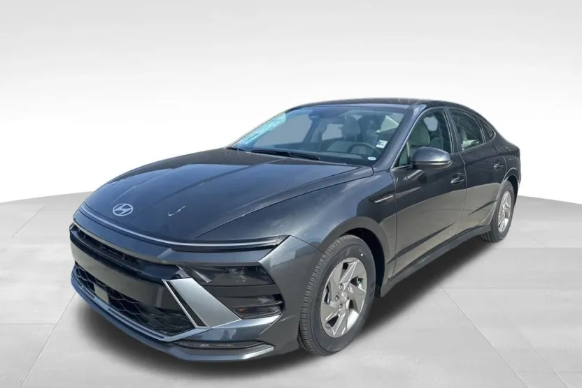 2026 Hyundai Sonata SE photo 1