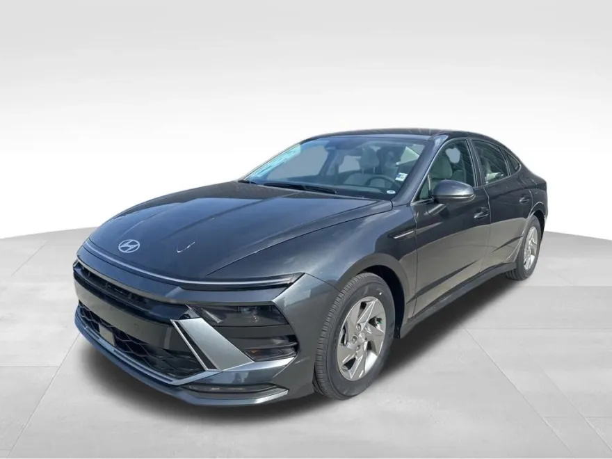 2026 Hyundai Sonata SE photo 1