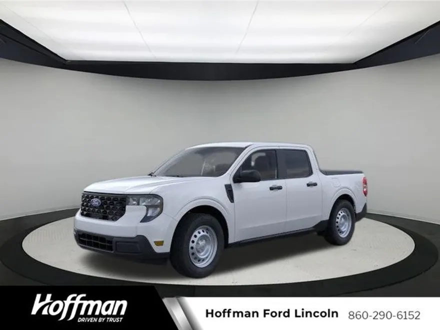 2025 Ford Maverick XL photo 1
