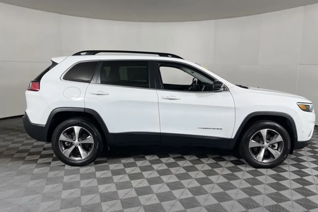 2022 Jeep Cherokee Limited photo 1