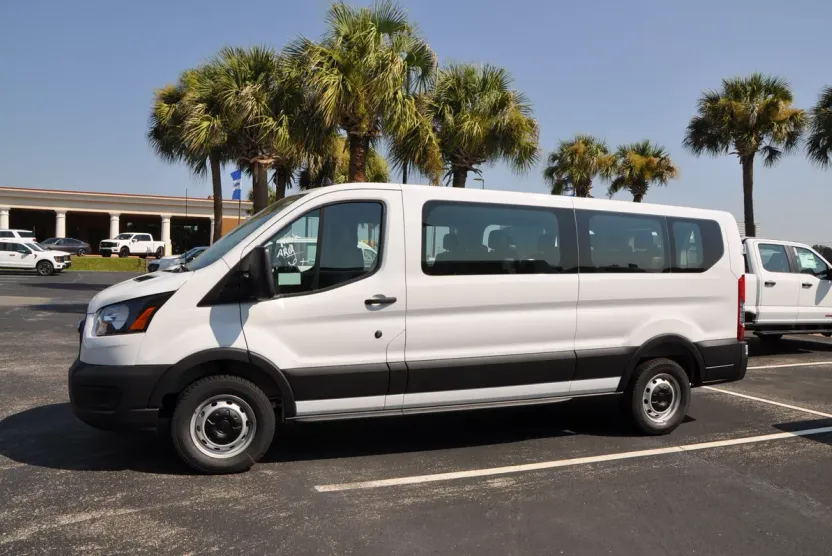 2025 Ford Transit photo 1