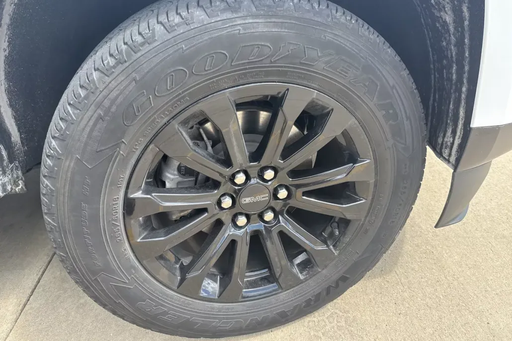 2022 Gmc Canyon Elevation photo 1