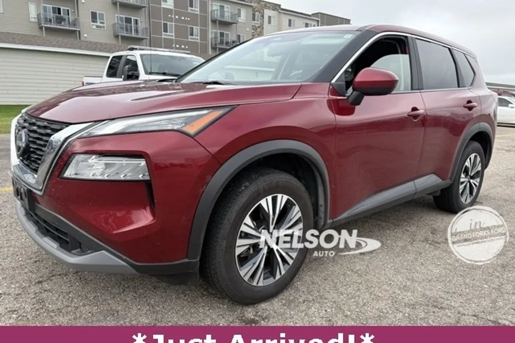 2023 Nissan Rogue SV photo 1