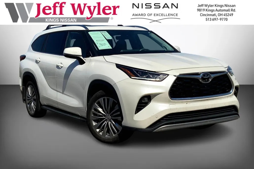 2021 Toyota Highlander Platinum photo 1
