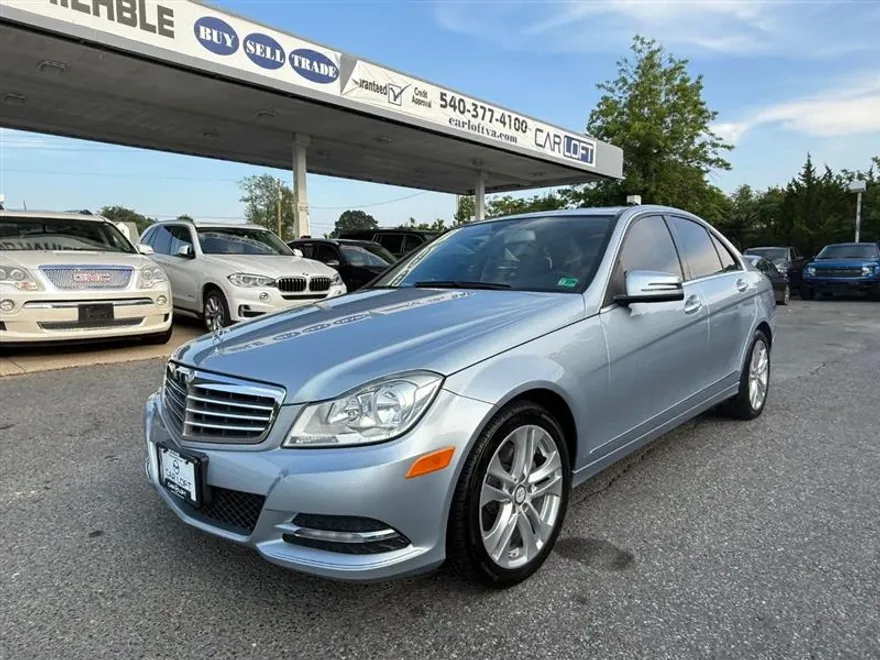 2013 Mercedes Benz C 300 Luxury 4MATIC photo 1