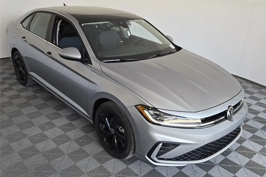 2025 Volkswagen Jetta 1.5T SE photo 1