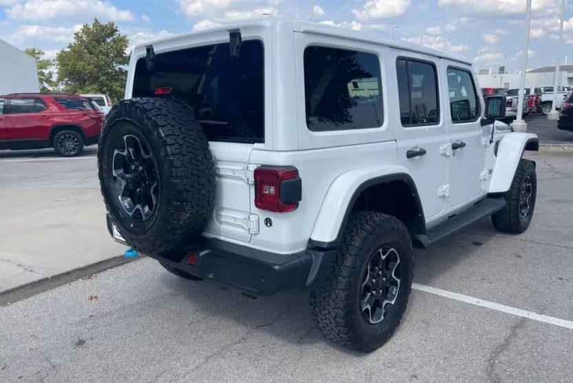 2021 Jeep Wrangler Unlimited Rubicon 4xe photo 1