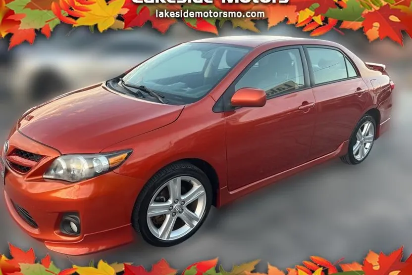 2013 Toyota Corolla LE Special Edition photo 1