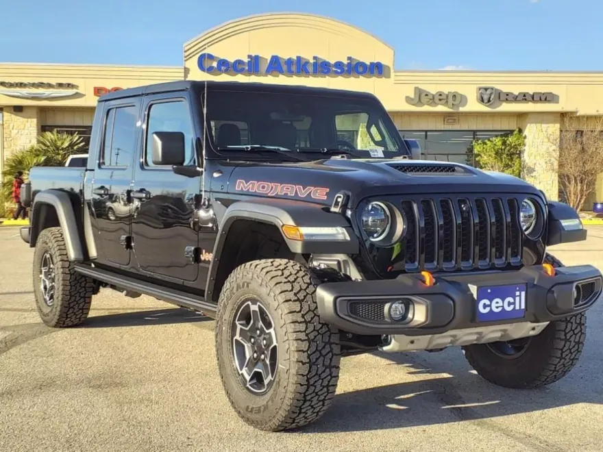 2023 Jeep Gladiator Mojave photo 1