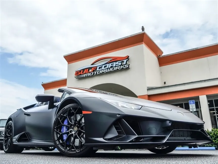 2020 Lamborghini Huracan Evo Spyder photo 1