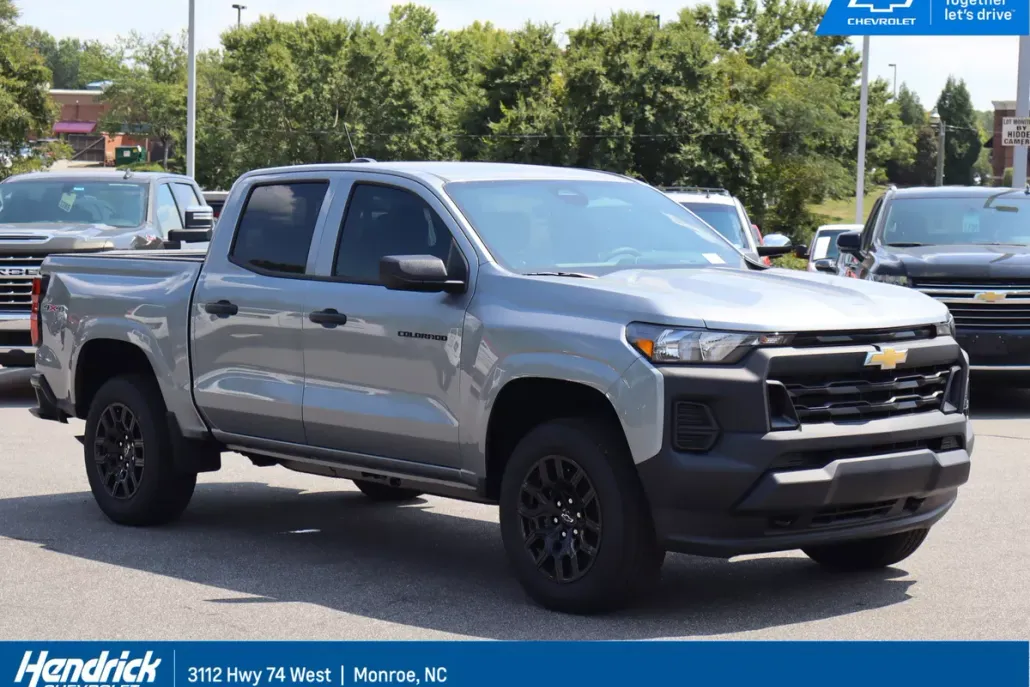 2026 Chevrolet Colorado Work Truck photo 1