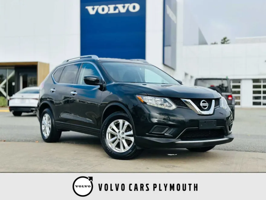 2016 Nissan Rogue SV photo 1