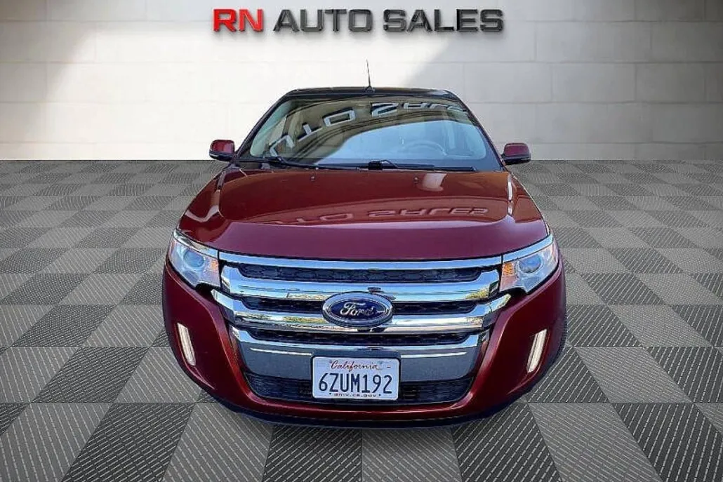 2013 Ford Edge SEL photo 1
