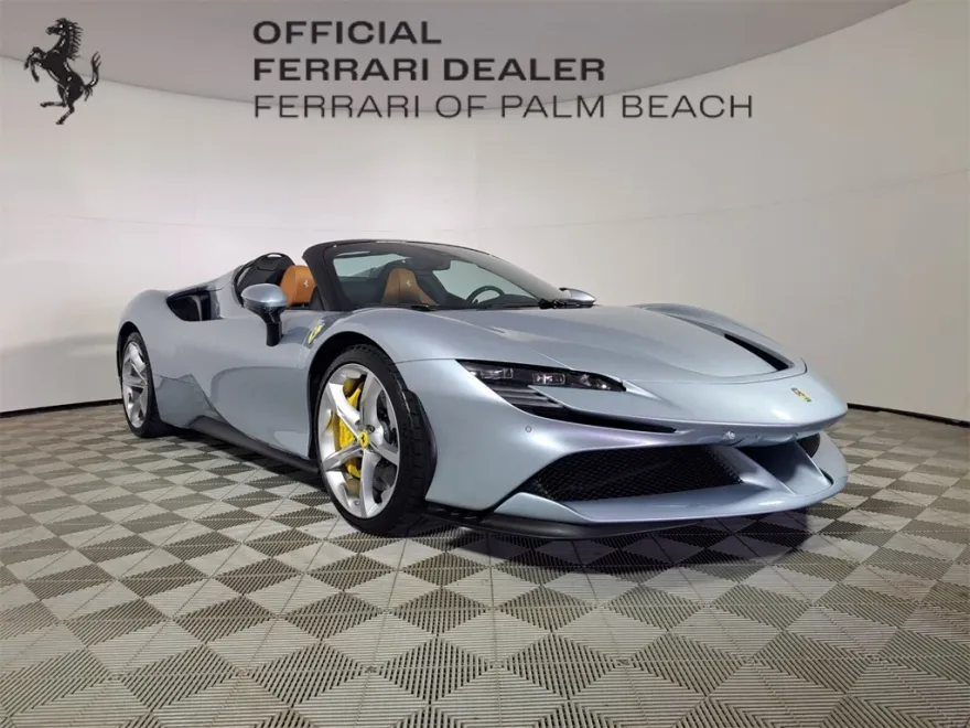 2024 Ferrari SF90 Spider Base photo 1