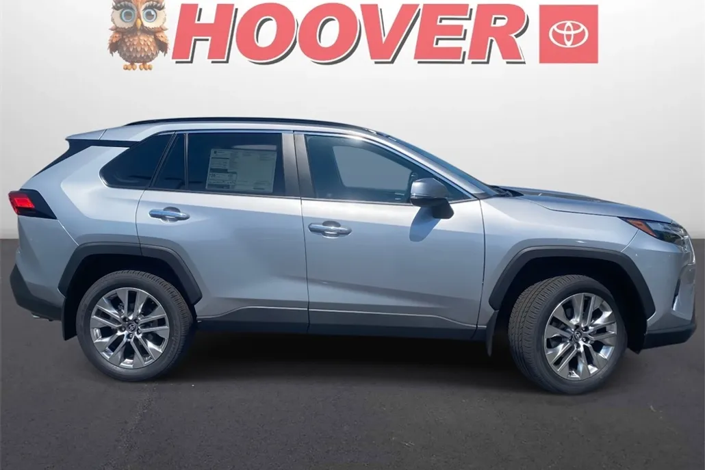 2025 Toyota RAV4 Limited photo 1