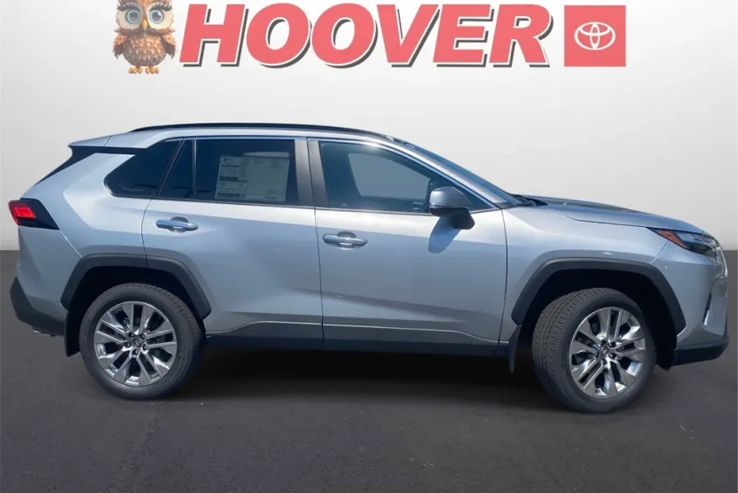 2025 Toyota RAV4 Limited photo 1